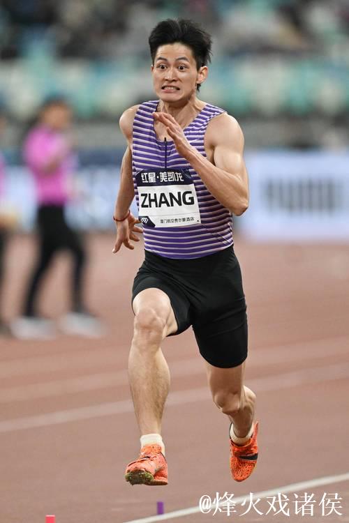 精益求精防伤病 张溟鲲稳中求远跳 精益求精防伤病 张溟鲲稳中求远跳