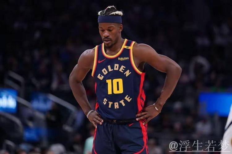 4月29日季后赛:火箭对决勇士,巴特勒精彩表现 4月29日季后赛:火箭对决勇士,巴特勒精彩表现